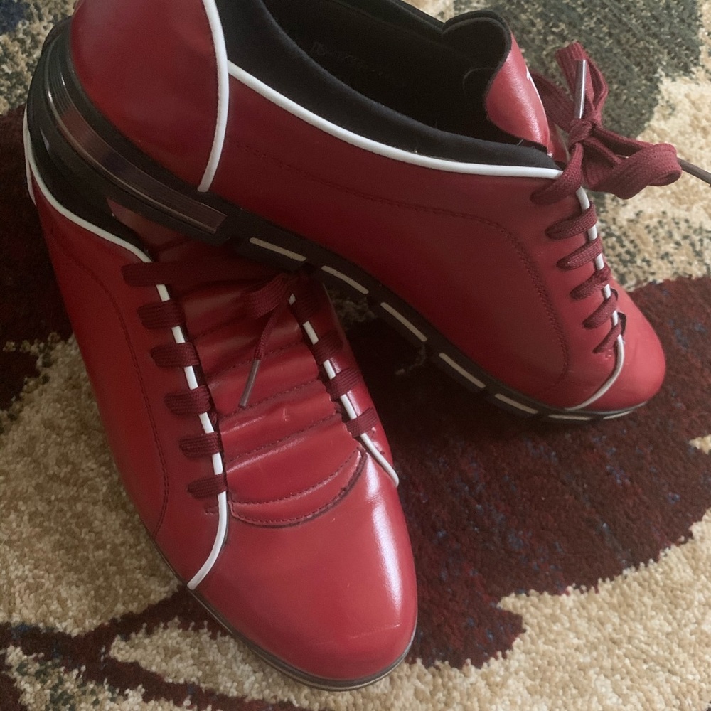 Men’s shoes